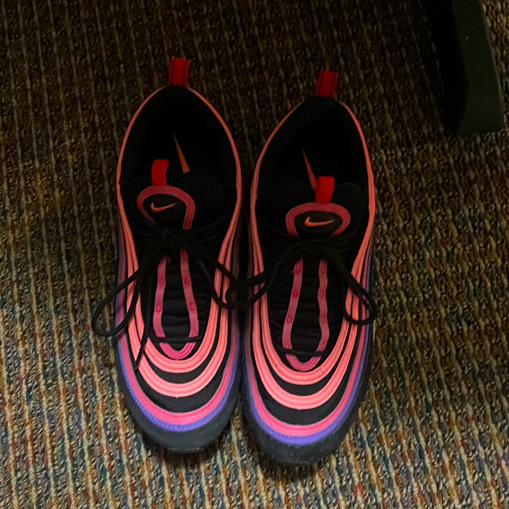 Nikes air max